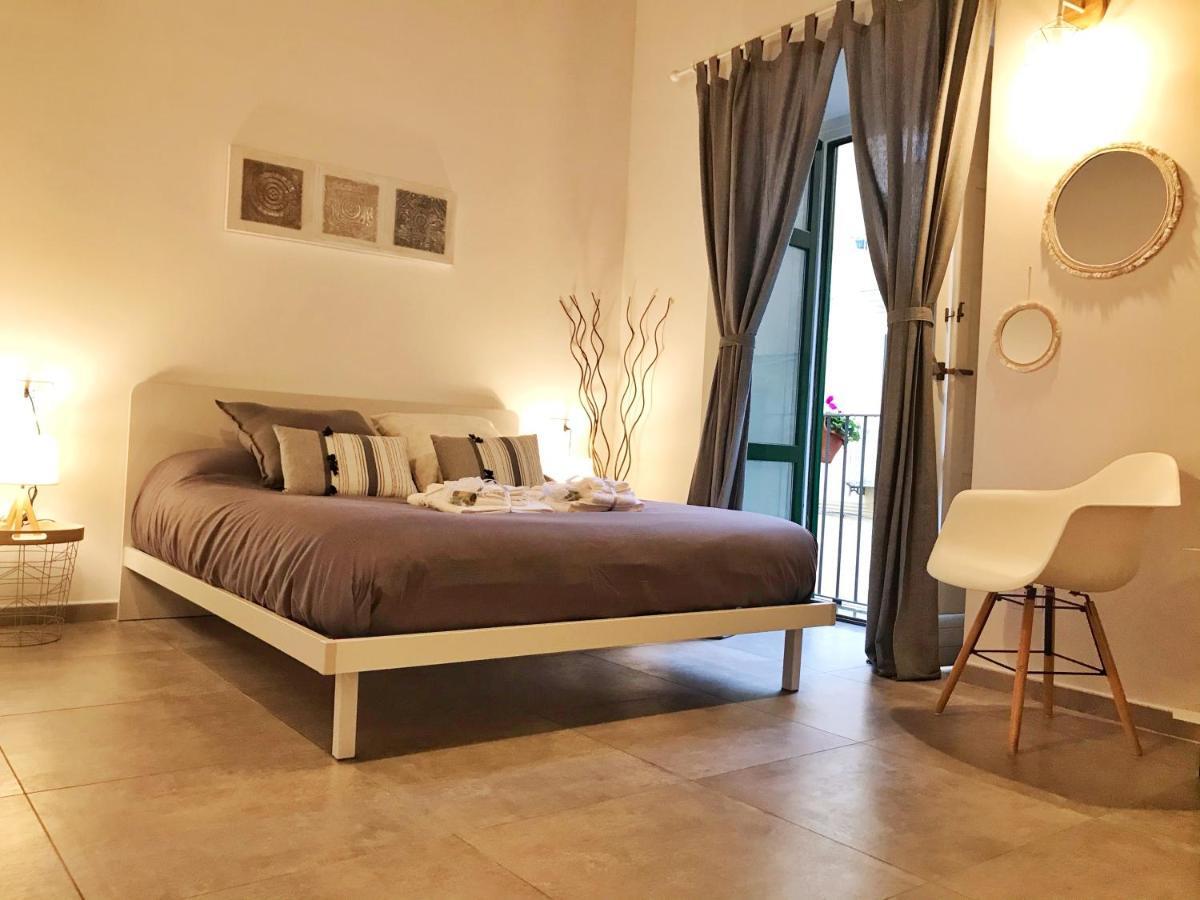 B&B Salerno In Centro Exterior photo
